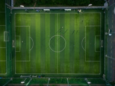 銷售思維轉型：心理資本助您達成業績目標提升24%完整指南